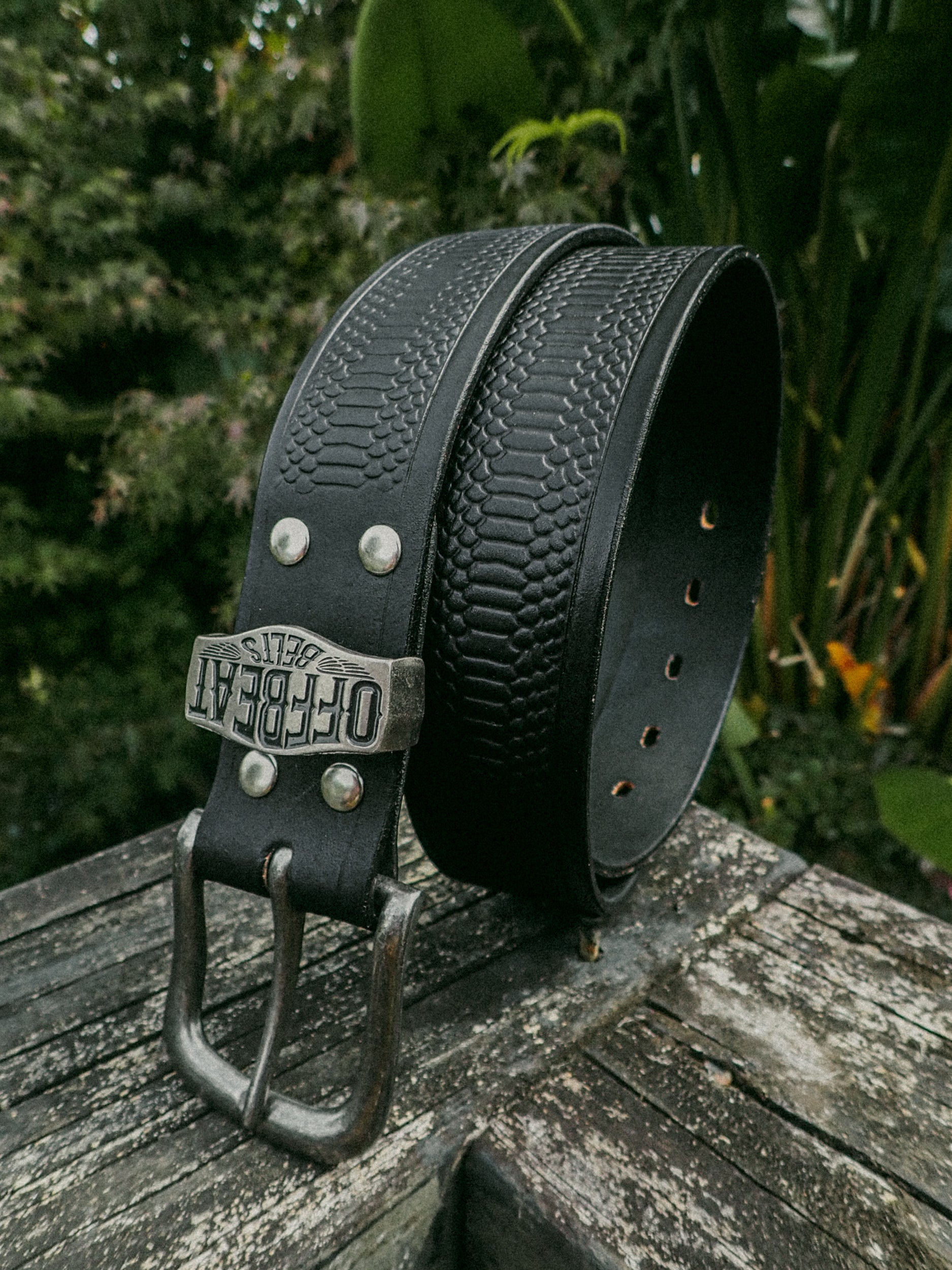 Snakeskin Belt | Full-Grain Leather | Embossed Design – Offbeat Belts